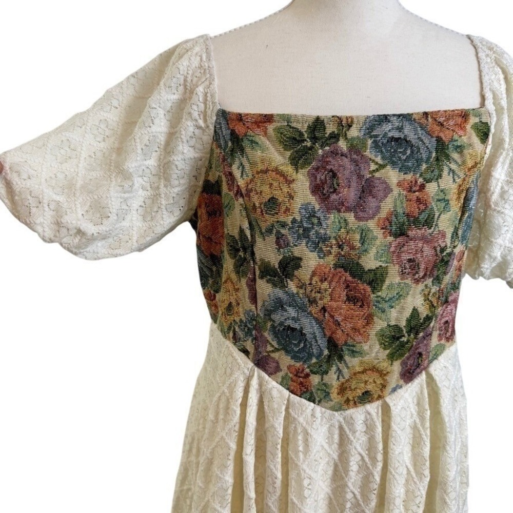 SHEIN Floral Midi Dress L Lace Trim Puff Sleeve Cottagecore Renaissance Milkmaid - Picture 3 of 12